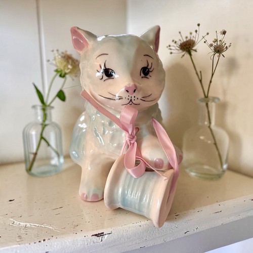 Vintage 50s kitty with spool - with,